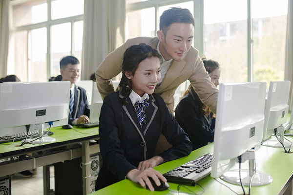 適合女生學(xué)習(xí)的<a href=http://njxh.cn target=_blank class=infotextkey>專業(yè)</a>，就業(yè)率高前景好，學(xué)起來有優(yōu)勢