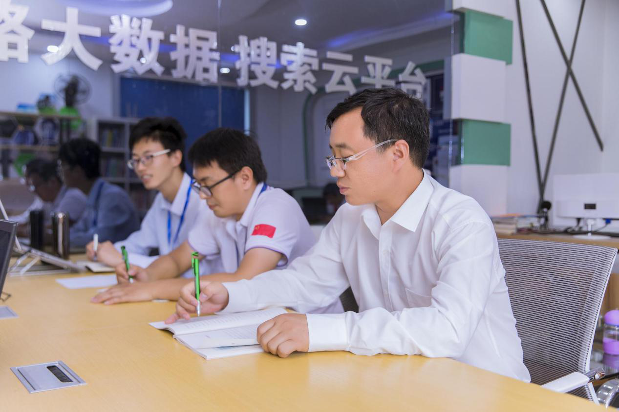 @來新華，給你一個燦爛的前程