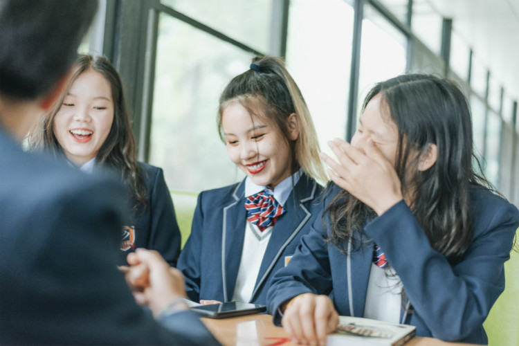 人人出彩 技能強(qiáng)國，新華邀你體驗(yàn)工匠精神