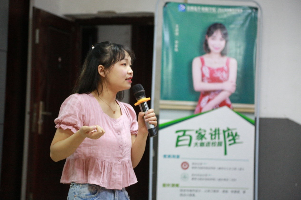 肩負職教強國重任，新華電腦學校升級“五項能力”培養(yǎng)互聯(lián)網(wǎng)高技能人才！