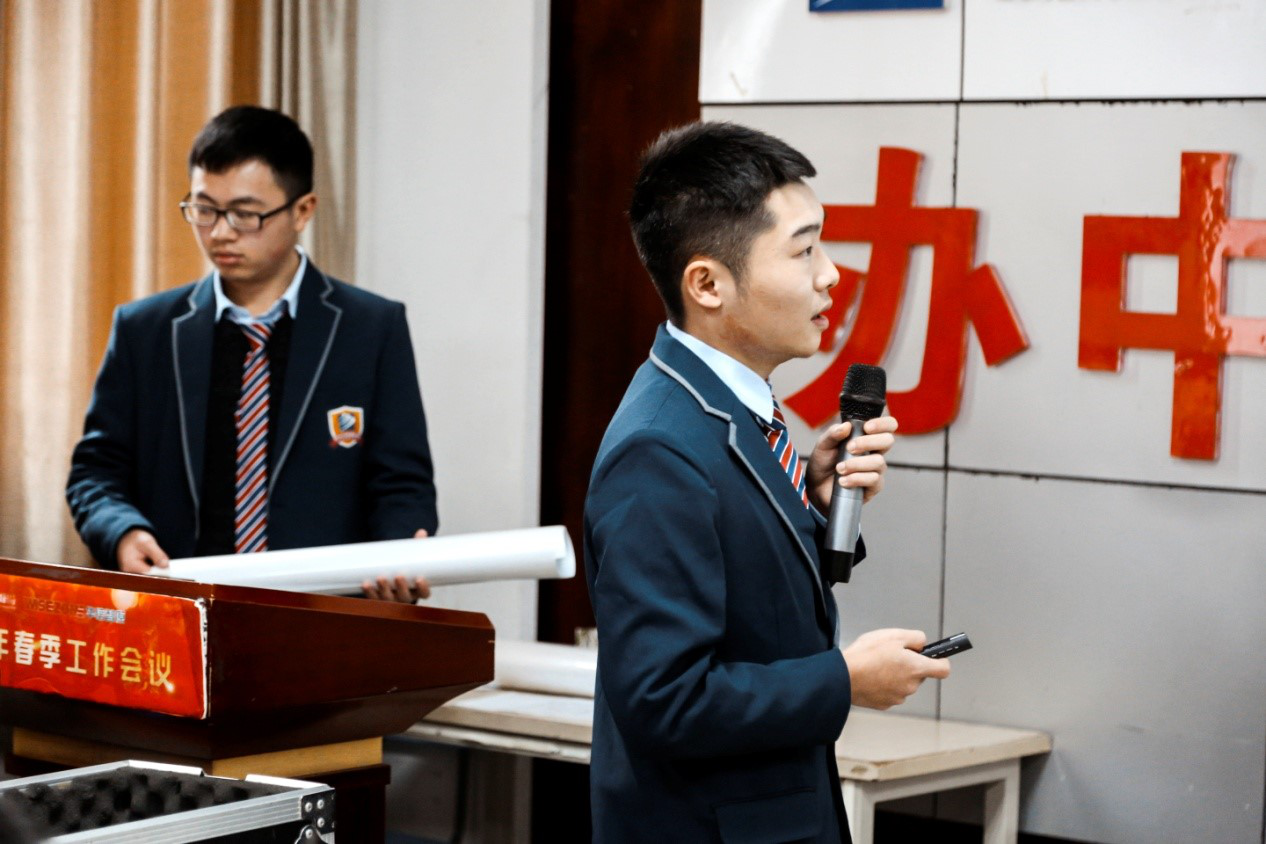 肩負職教強國重任，新華電腦學校升級“五項能力”培養(yǎng)互聯(lián)網(wǎng)高技能人才！