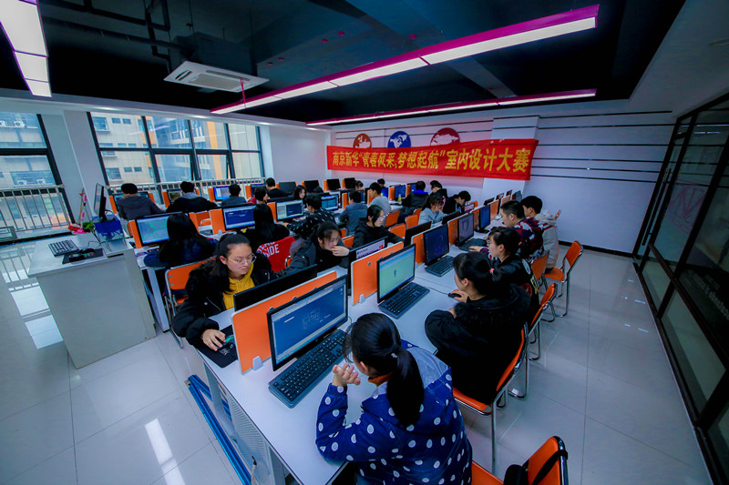 南京哪里的技術(shù)學(xué)校好？選職校你需要了解這些！