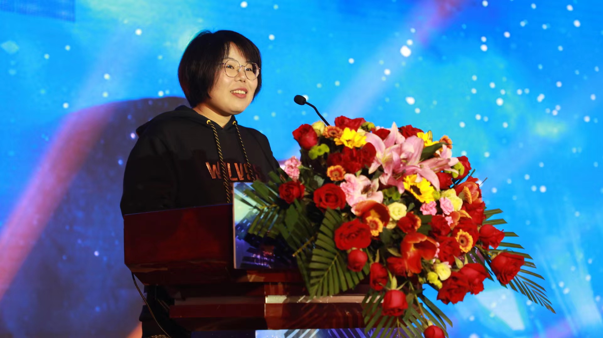 新“競”之力，狼隊(duì)電子競技俱樂部青訓(xùn)人才孵化基地落地新華