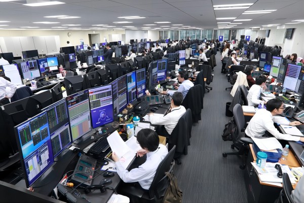 2024年大學(xué)生就業(yè)難題凸顯，技能培訓(xùn)成再就業(yè)新路徑！